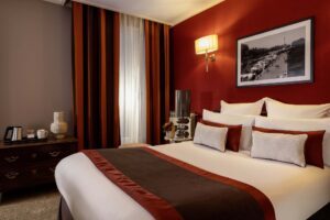 hotel romantique paris